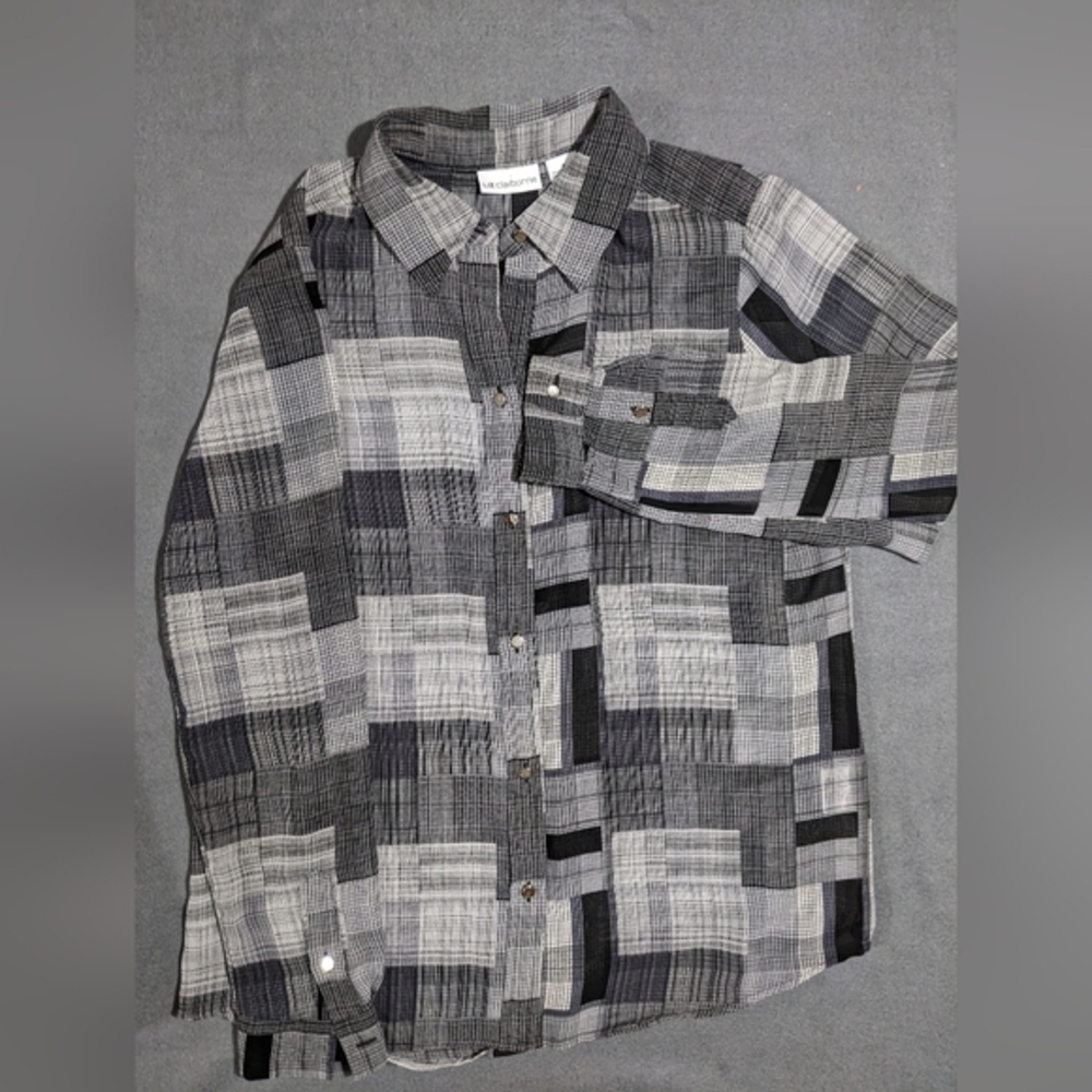 Liz Claiborne sheer long sleeve plaid 100% polyester top size Small